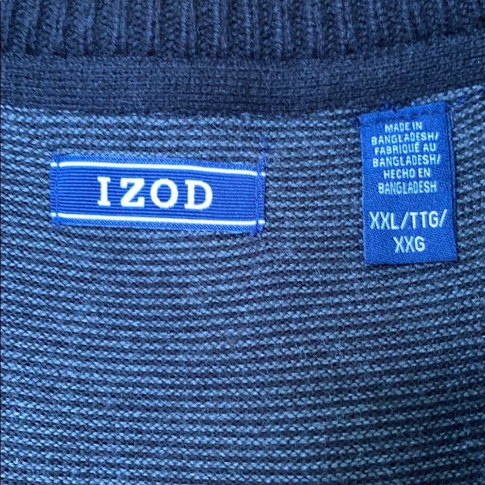 NWOT Men’s IZOD Premium Essentials V-Neck Sweater - Picture 6 of 7